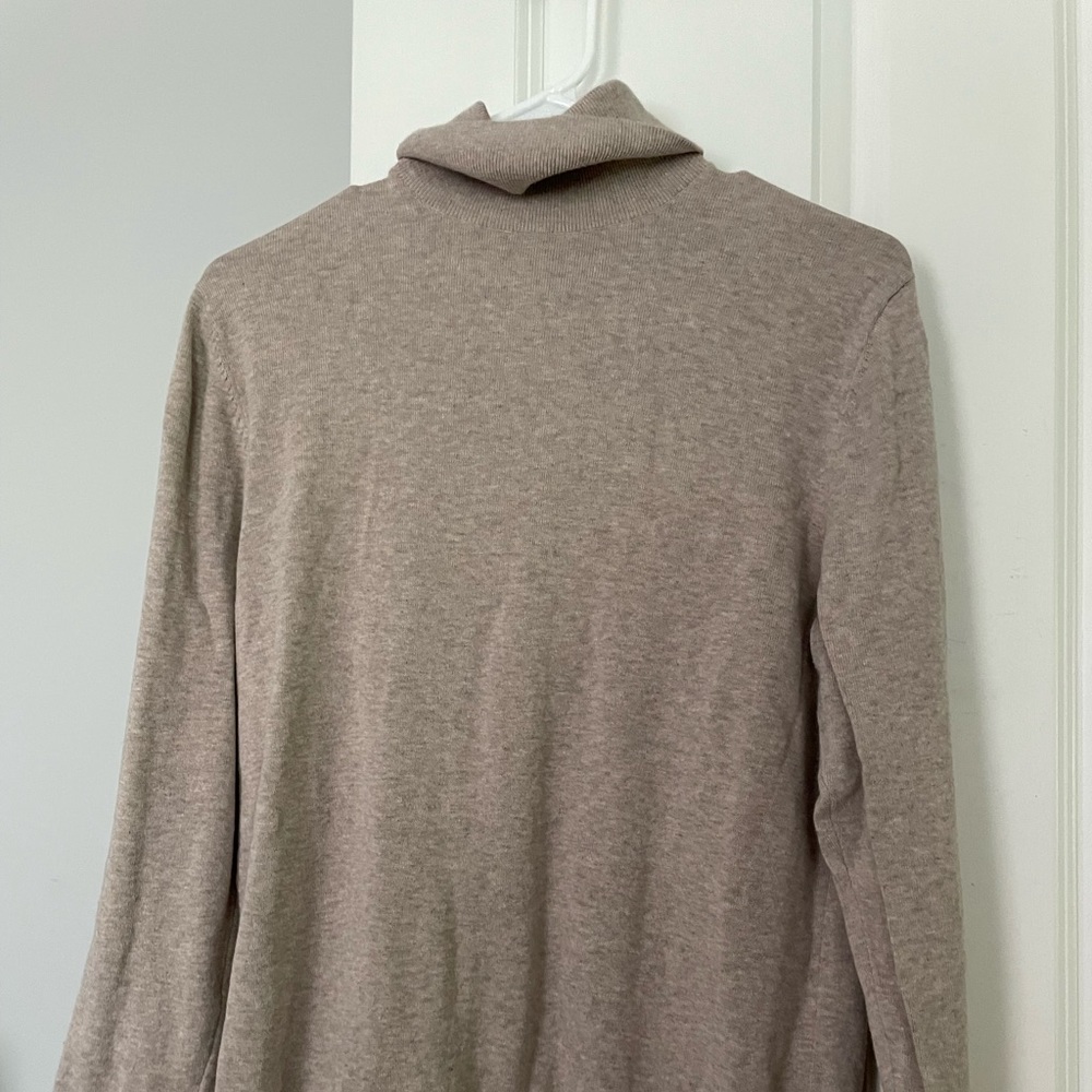 H&M turtle neck sweater